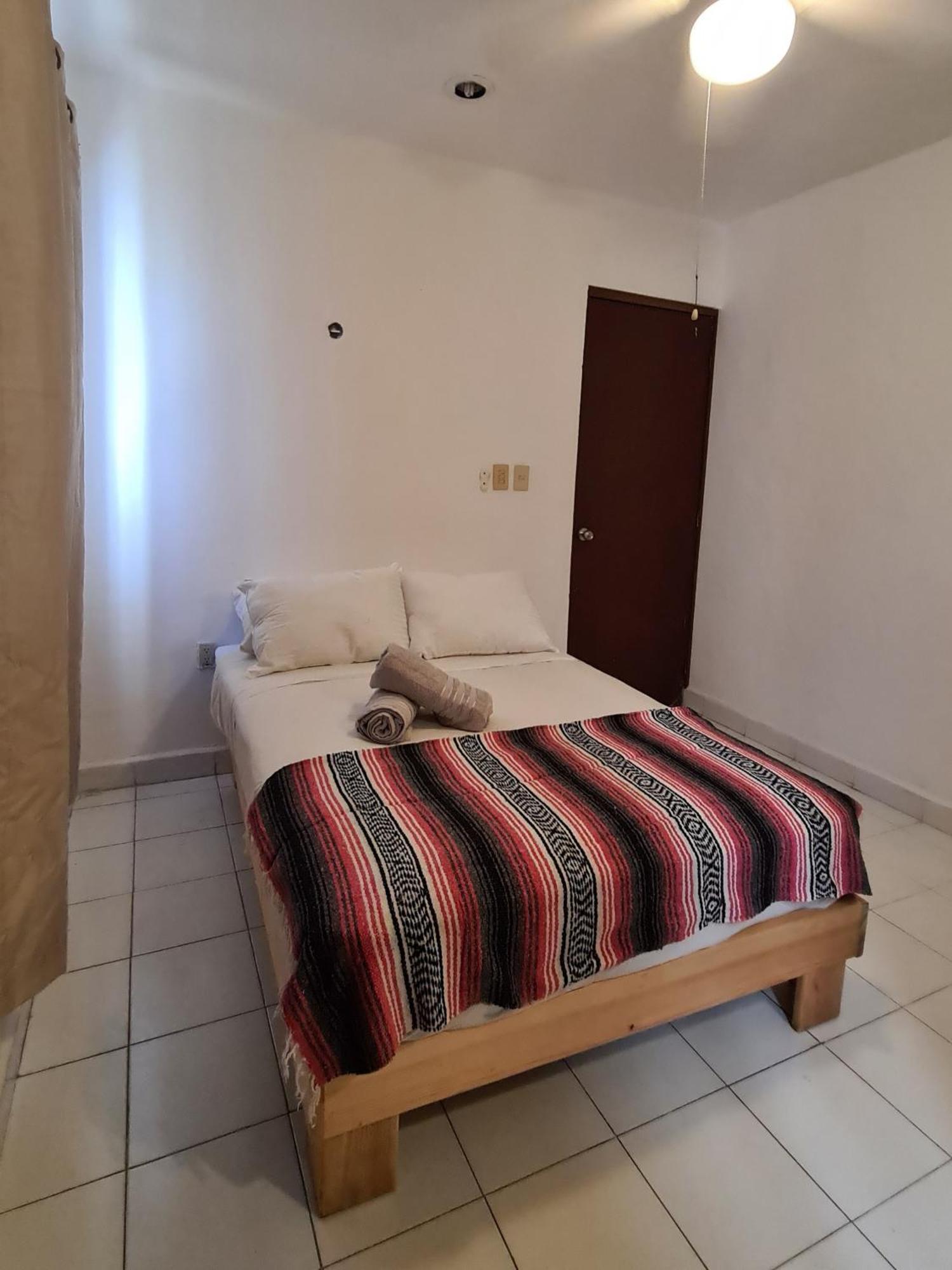 Apartamento Ubicacion Inmejorable A Pasos De Playacar Beach Y 5ta Av *